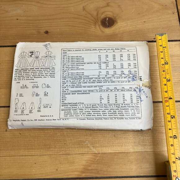 Simplicity Sewing Pattern 1498 Junior Girl's 1950s Dress w/ Detachable Collar 10 - Picture 3 of 3